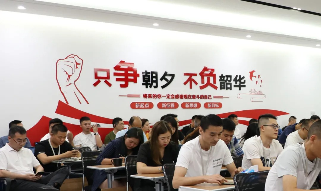 厲兵秣馬，再起征程